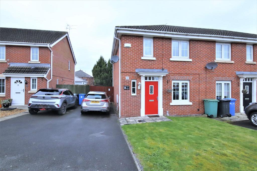 Burmarsh Lane, Widnes, WA8 3 bed end of terrace house for sale £155,000