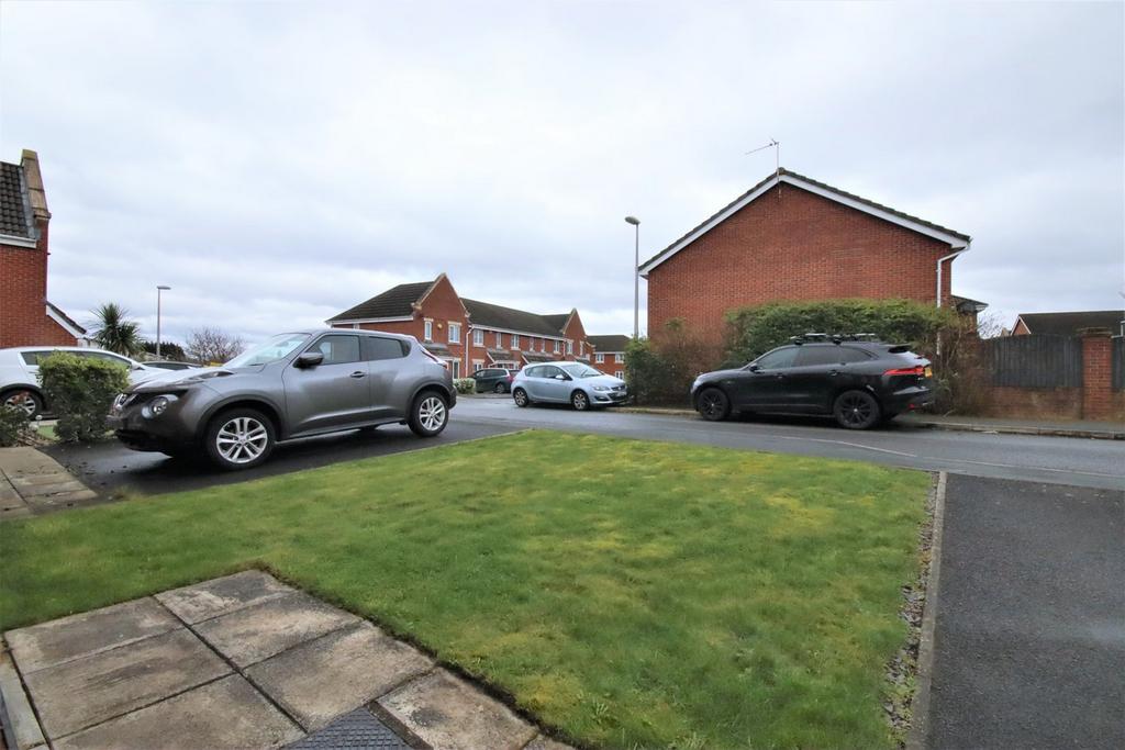 Burmarsh Lane, Widnes, WA8 3 bed end of terrace house for sale £155,000