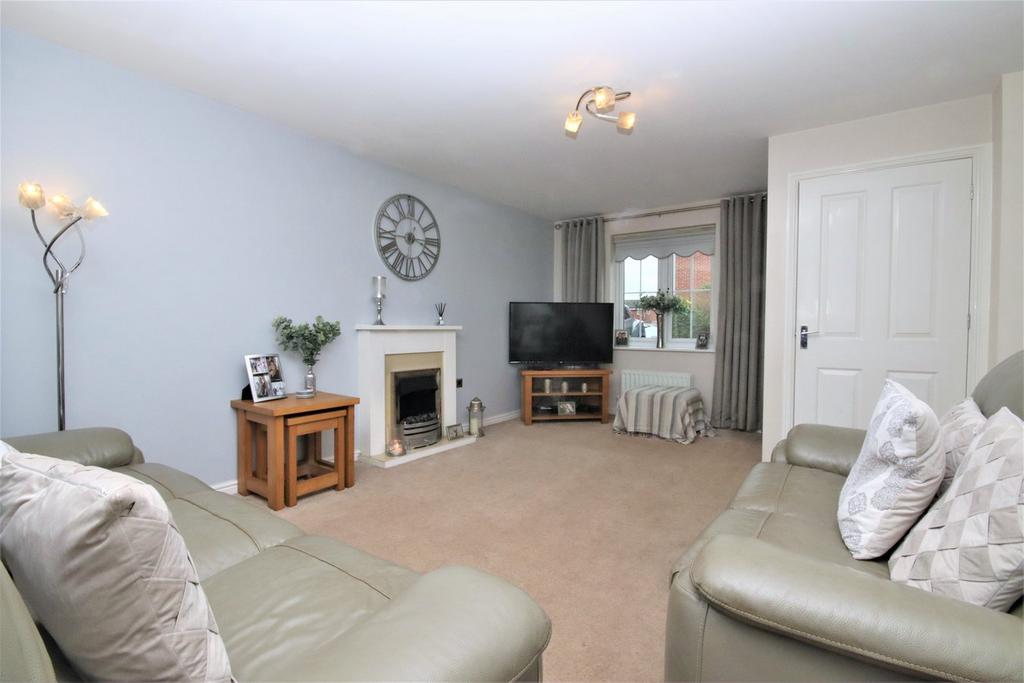 Burmarsh Lane, Widnes, WA8 3 bed end of terrace house for sale £155,000