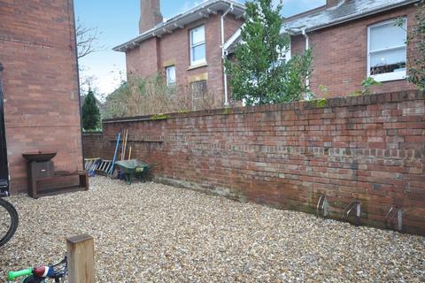 8 Barnfield Hill, Exeter, EX1 1SR