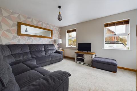 3 bedroom house for sale - Cleeve Road, Downend BS16