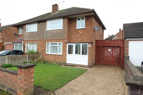 3 bedroom semi-detached house for sale - Woodway Road, Lutterworth LE17