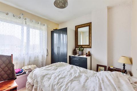 34 Gleneagles Road, Middlesbrough, TS4 3JF