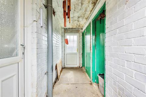 34 Gleneagles Road, Middlesbrough, TS4 3JF