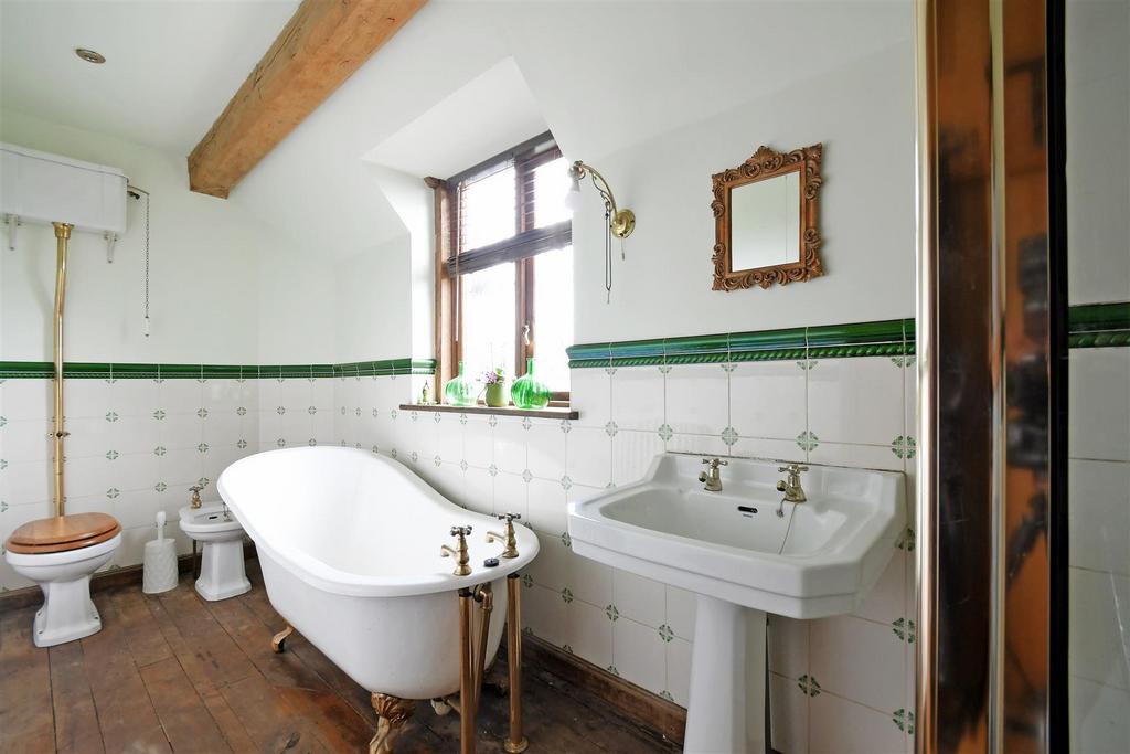 Family bathroom