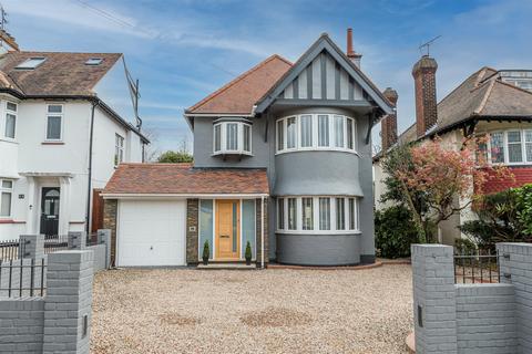 6 bedroom house for sale, Eastwood Road, Leigh-On-Sea SS9