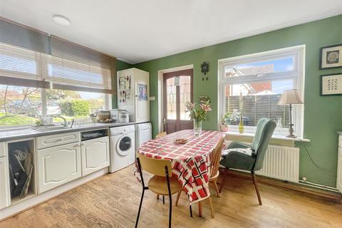 3 bedroom semi-detached house for sale, Kennylands Road, Sonning Common Reading RG4