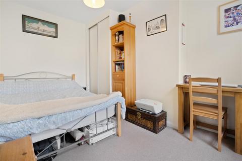 38 Clewer Hill Road, Windsor, SL4 4BW