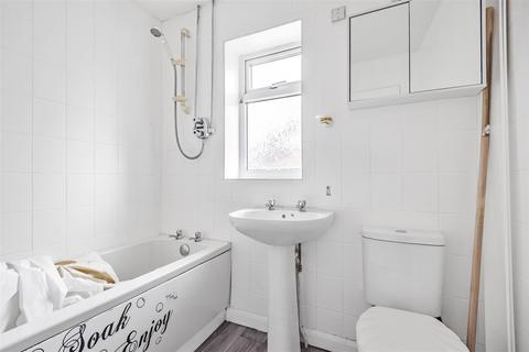 199 Wingfield Road, Hull, HU9 4QG
