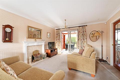 3 Abbots Meadow, Sothall, Sheffield, S20 2QU