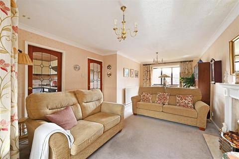 3 Abbots Meadow, Sothall, Sheffield, S20 2QU