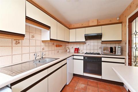 3 Abbots Meadow, Sothall, Sheffield, S20 2QU