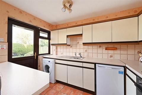 3 Abbots Meadow, Sothall, Sheffield, S20 2QU