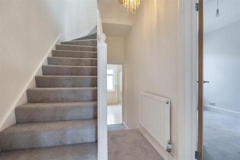 4 bedroom townhouse for sale, Earlswood Road, Redhill RH1