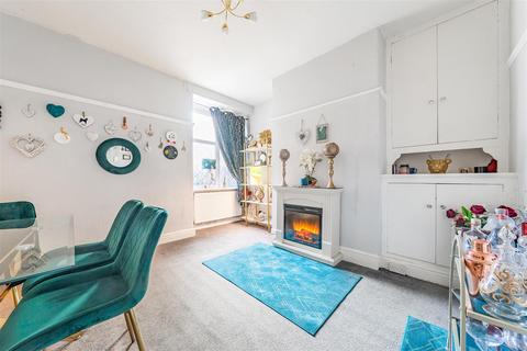 13 Balmoral Grove, Rhyl, LL18 1NW