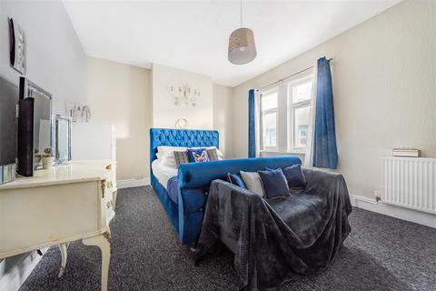13 Balmoral Grove, Rhyl, LL18 1NW