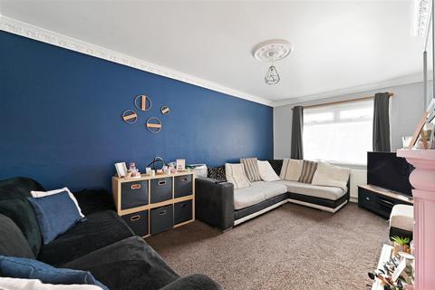 14 Haslam Crescent, Sheffield, S8 7GR