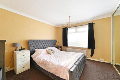 14 Haslam Crescent, Sheffield, S8 7GR