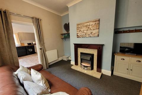 135 Cliff Road, Hornsea, HU18 1JB