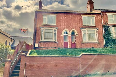 6 bedroom end of terrace house for sale, Marshalls Road, Raunds, Wellingborough, NN9