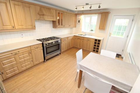 6 bedroom detached house for sale, Lockside Close, Leicester LE2