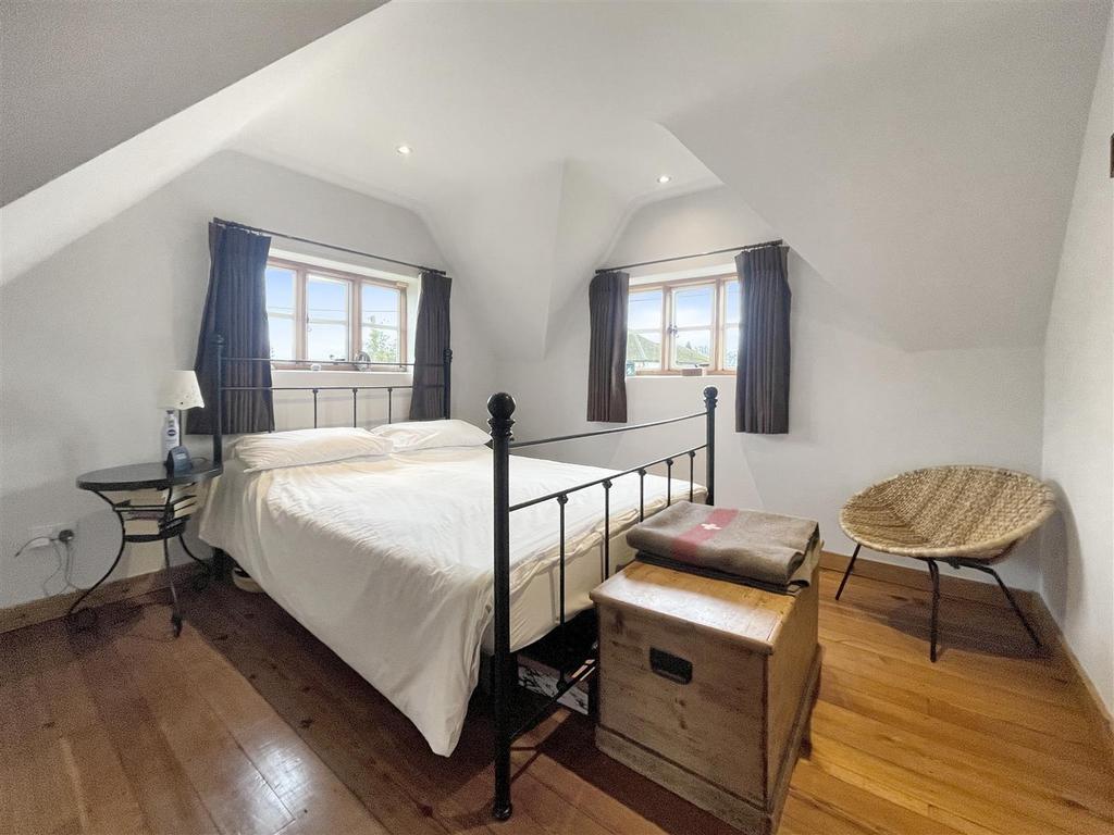Bedroom1.jpg