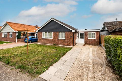 3 bedroom detached bungalow for sale, Buxey Close, West Mersea CO5