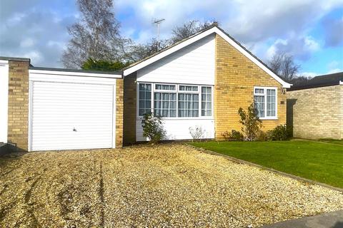 3 bedroom detached bungalow for sale - Westleigh Drive, Reading RG4