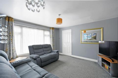 3 bedroom semi-detached house for sale - The Avenue, Dronfield