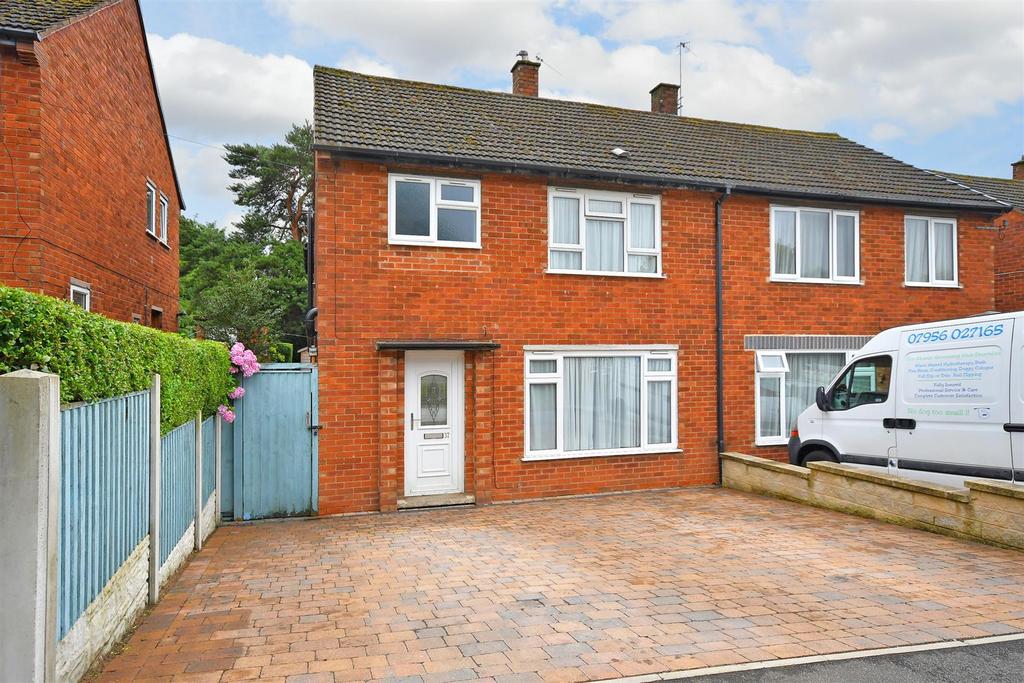 The Avenue, Dronfield 3 bed semidetached house for sale £315,000