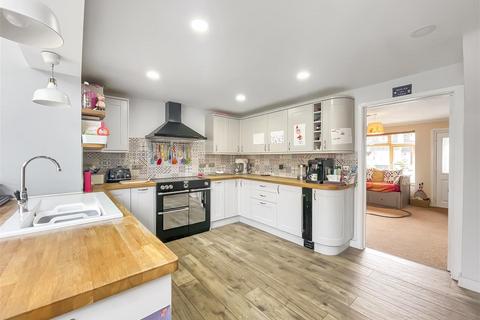 12 Park Close, Sonning Common, Reading, RG4 9RY
