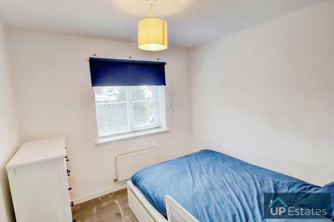 16b Bluebell Close, Hartshill, Nuneaton, CV10 0AU