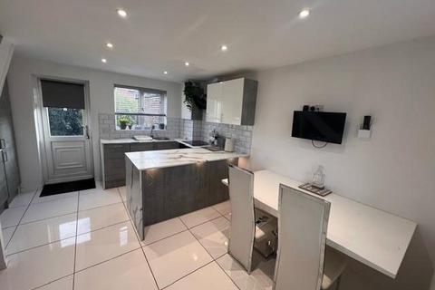 3 bedroom detached house for sale, Lamprey, Dosthill, Tamworth