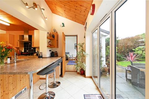5 Chaddesden Close, Dronfield Woodhouse, Dronfield, S18 8QL