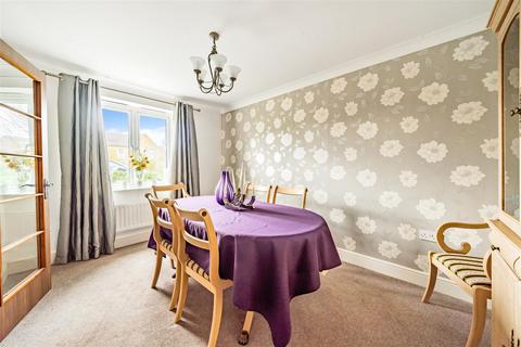 5 bedroom detached house for sale, Derby Place, Aylesbury HP18