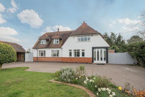 4 bedroom detached house for sale, Fleckney Lane, Arnesby, Leicestershire