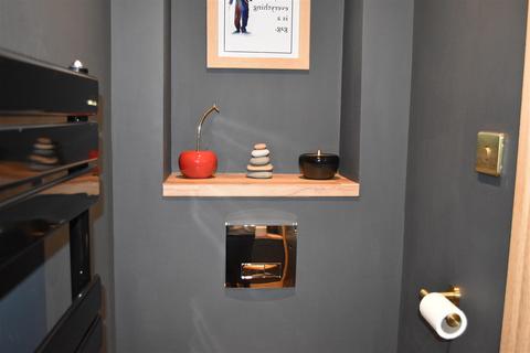 13 Florence Court, Boroughbridge, York, YO51 9NU