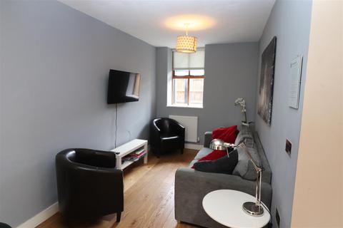 2 bedroom apartment for sale, 18a Oswald Road, Oswestry