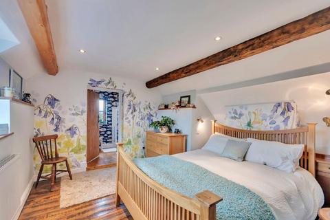 2 bedroom cottage for sale, Llanrhaeadr YM