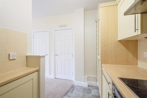 1 bedroom apartment for sale, Charlotte Close, Halifax