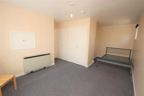 Studio to rent, Dudley Court, Rogers Street, Oxford