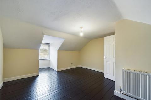 2 bedroom flat to rent, Fishponds Road, Hertfordshire SG5