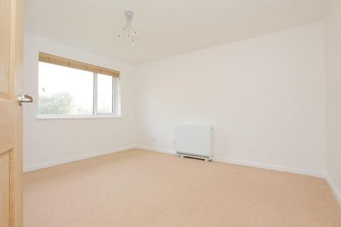 2 bedroom apartment for sale, Weyhill Road, Andover SP10