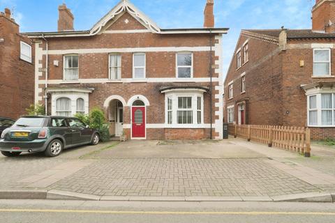 5 bedroom semi-detached house for sale, Gladstone Street, Gainsborough DN21