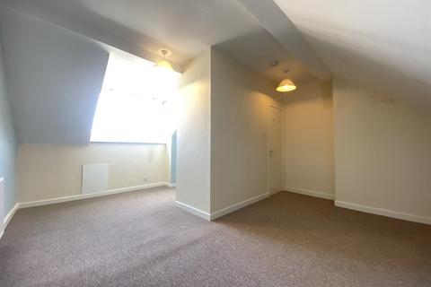 3 bedroom terraced house to rent, Plymouth Road, Sheffield