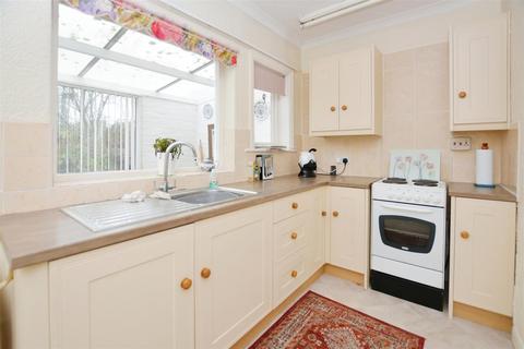 3 bedroom semi-detached house for sale, Brumby Wood Lane, Scunthorpe