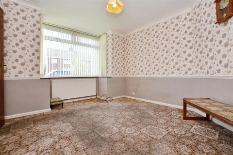 3 bedroom semi-detached house for sale, Baysdale Road, Scunthorpe