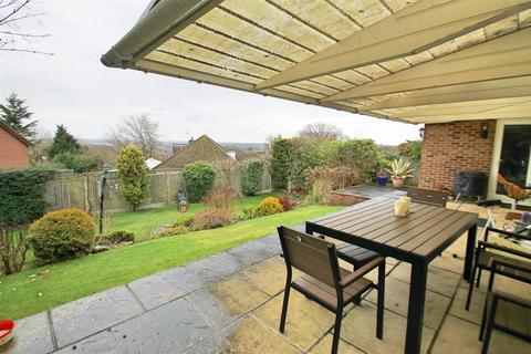 19 Richfield Road, Bushey, WD23 4RR
