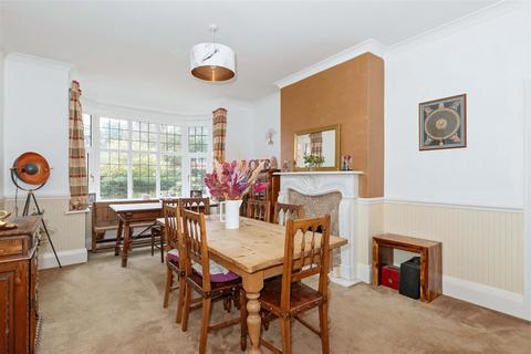 4 bedroom house for sale, Second Avenue, Worthing