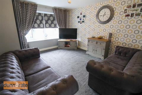 4 bedroom detached house for sale - Malstone Avenue, Stoke-On-Trent ST2